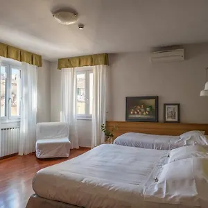 Colomba 3*, Florence Italie